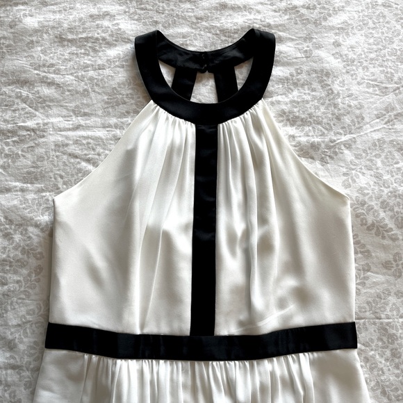 BCBGMaxAzaria Formal Black Off-White Midi Halter Dress Size 12 - Picture 4 of 8